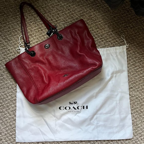COACH Metallic Pebble Leather Ava Chain Tote - Cherry - Picture 1 of 5